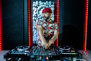Disc-jockey