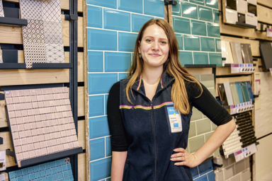 Vendeur spécialisé en bricolage / Vendeuse spécialisée en bricolage