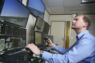 Ingénieur / Ingénieure en aéronautique