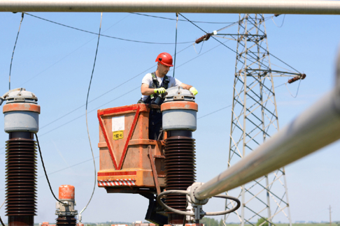 Monteur / Monteuse en réseaux d'énergie (électricité)