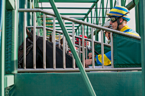 Lad-jockey, lad-driver